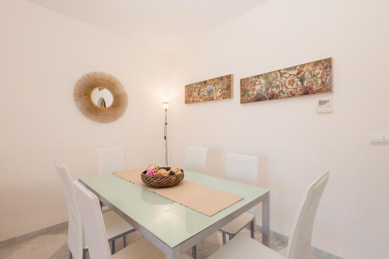 1st Line Complex Appartement